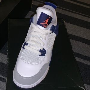 Air Jordan Retro 4’s ❤️